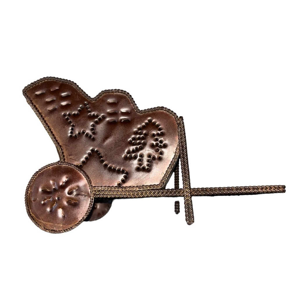 Vtg Christmas Decoration Holiday
Elegance Brown Metal Sleigh - Picture 2 of 7